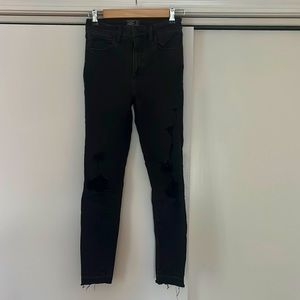 Abercrombie & Fitch distressed black skinny jeans - size 25/0
